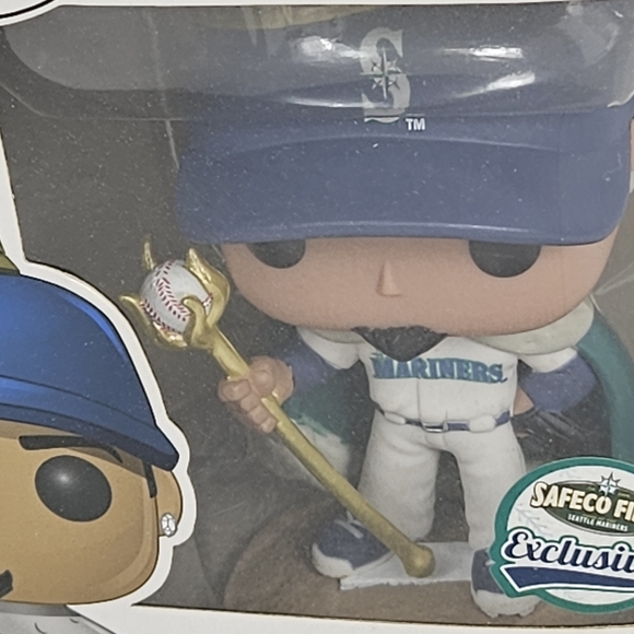 NIB hard to find #1 King Felix MLB Seattle Mariners Felix Hernandez funky pop - Picture 11 of 14